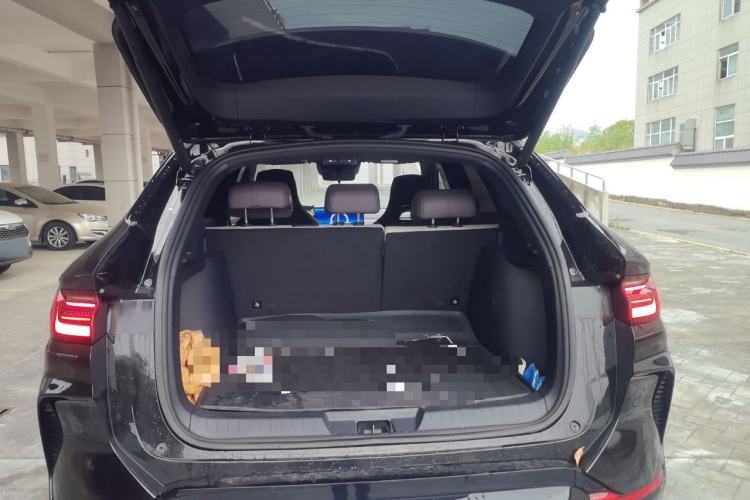 Used BYD Song PLUS New Energy 2025 EV Intelligent Driving Version 520km Premium Model Trunk