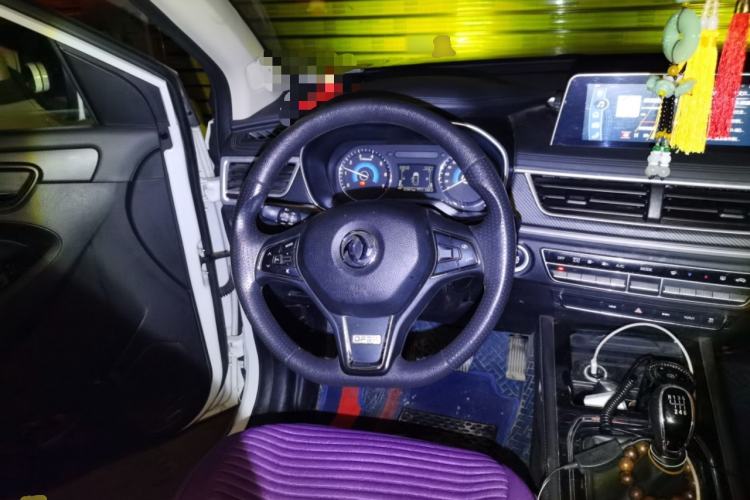 Used Dongfeng Fengon 580Pro 2020 220T Manual Yuling Edition