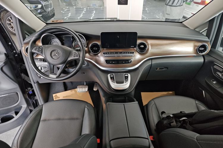 Used Mercedes-Benz V-Class 2020 V 260 L Long-wheelbase Luxury Edition
