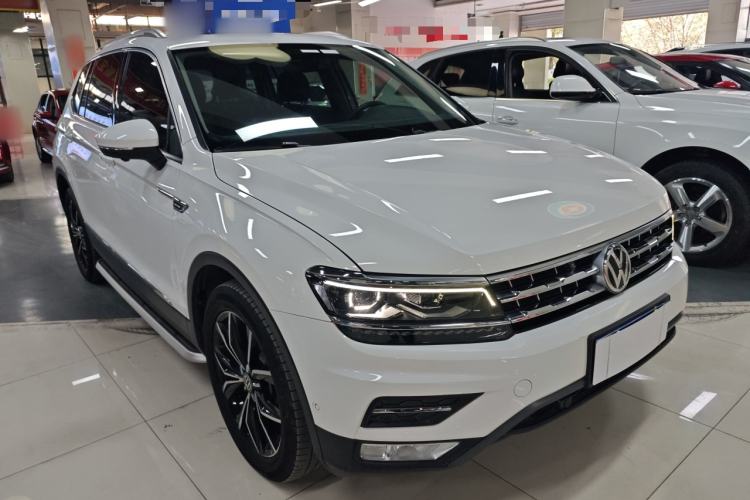 Used Volkswagen Tiguan L 2017 380TSI Automatic All-Wheel-Drive Flagship Edition
