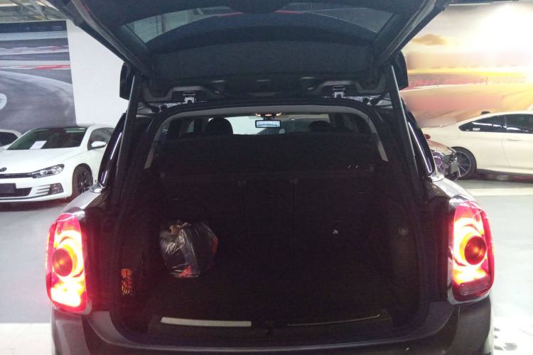 Used MINI Countryman 2019 1.5T COOPER ALL4 Classic Weekend Travel Edition