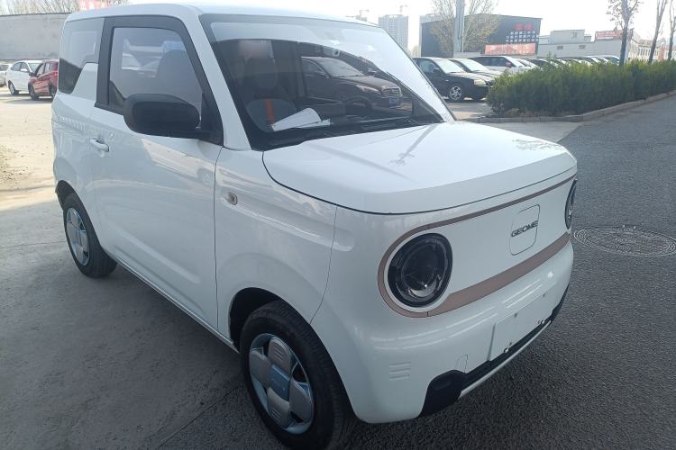 Used Geely Galaxy Panda 2023 Panda Mini 200km Endurance Bear