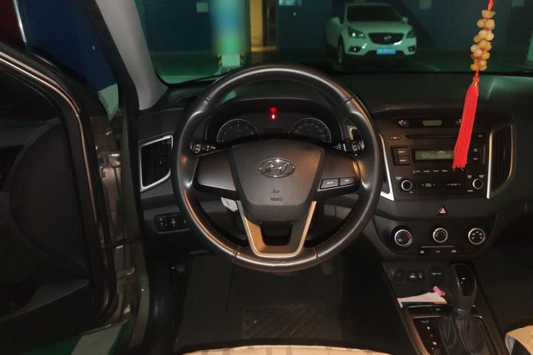 Used Hyundai ix25 2015 1.6L Automatic Two-Wheel Drive Smart GLS Trim
