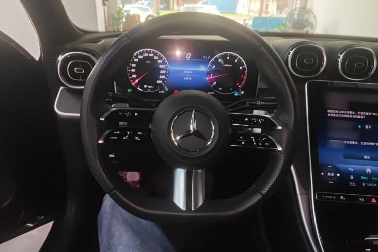 Used Mercedes-Benz C-Class 2023 Revised C 200 L Sport Edition Steering Wheel