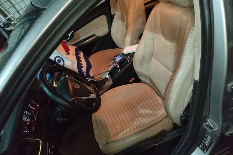 Used Volvo S60 2015 S60L 2.0T Zhiyuan Edition