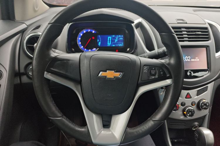 Used Chevrolet Trax 2014 1.4T Automatic Two-Wheel Drive Luxury Model Steering Wheel
