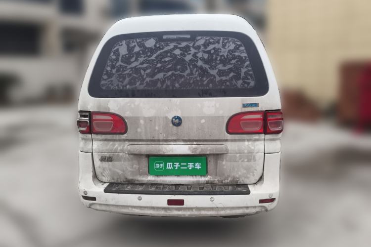 Used FORTHING Lingzhi M5 2020 Comfort Model 5 Seats Rear