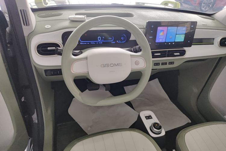 Used Geely Galaxy Panda 2025 210km Panda Rider Steering Wheel