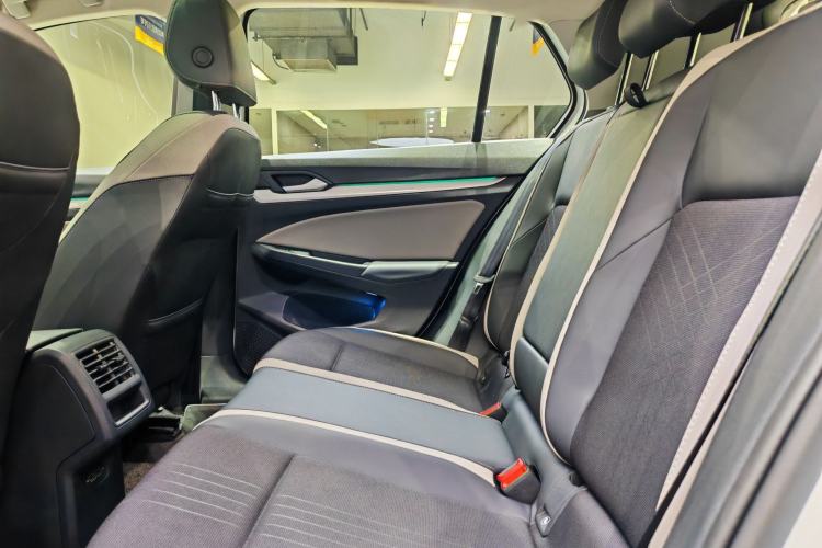 Used Volkswagen Golf 2023 Facelift 280TSI DSG Pro
