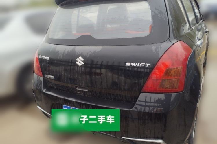 Used Suzuki Swift 2013 1.3L Manual Value Edition Rear