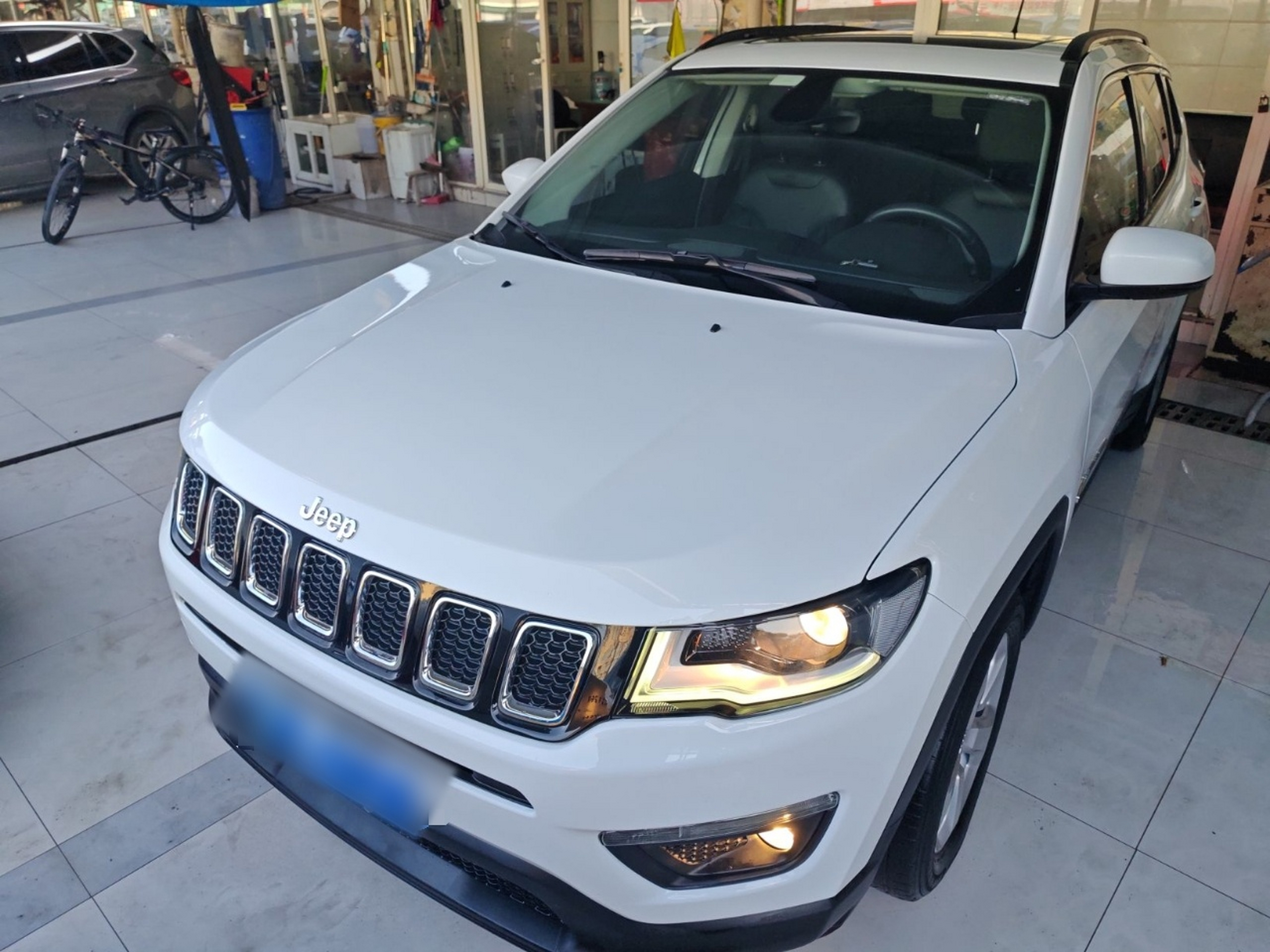 Parte inferior delantera