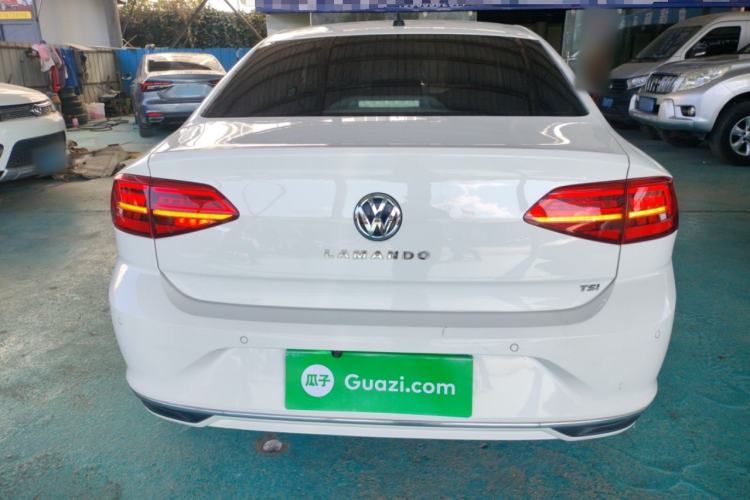 Used Volkswagen Lamando 2019 230TSI DSG Fashion Edition China VI