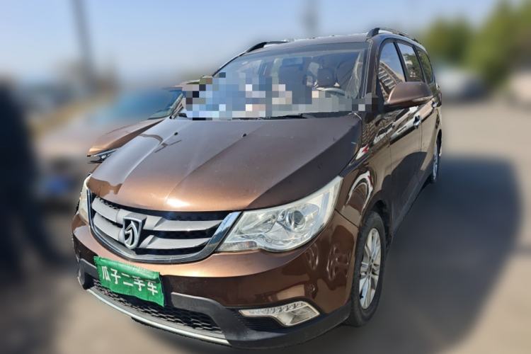 Used Baojun 730 2014 1.5L manual Comfort ESP version 7 seats