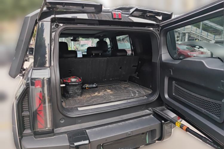 Used iCAR 03T 2024 501km Four-wheel Drive Long-Range Version Trunk