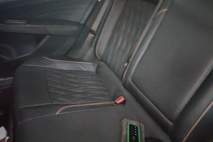 Used Volkswagen Passat New Energy 2020 430 PHEV Hybrid Luxury Edition China VI Standard