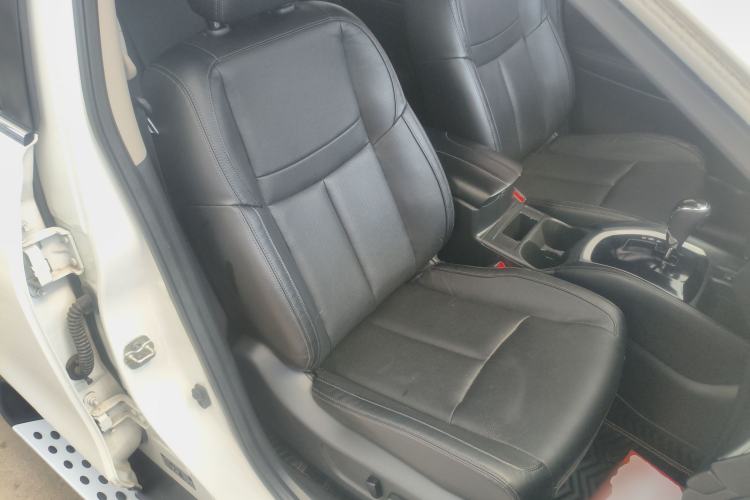 Used Nissan X-Trail 2021 2.0L CVT 2WD XL Premium Commemorative Edition Right Front Seat