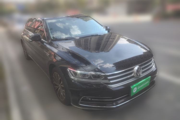 Used Volkswagen Phideon 2016 380TSI Two-Wheel-Drive Luxury Edition
