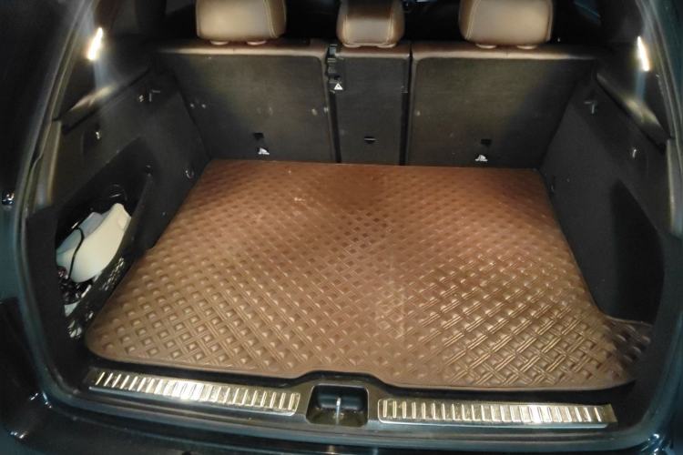 Used Mercedes-Benz GLC 2018 Refreshed GLC 300 4MATIC Dynamic Edition Trunk