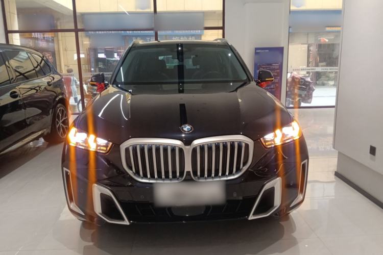 Used BMW X5 2023 xDrive 30Li M Sport Package