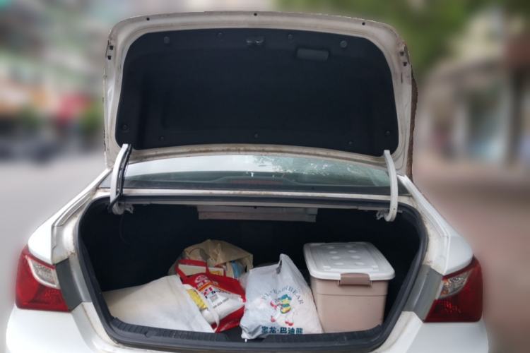 Used Hyundai Sonata 2015 Classic 2.4L Automatic Leading Edition China V Standard Trunk