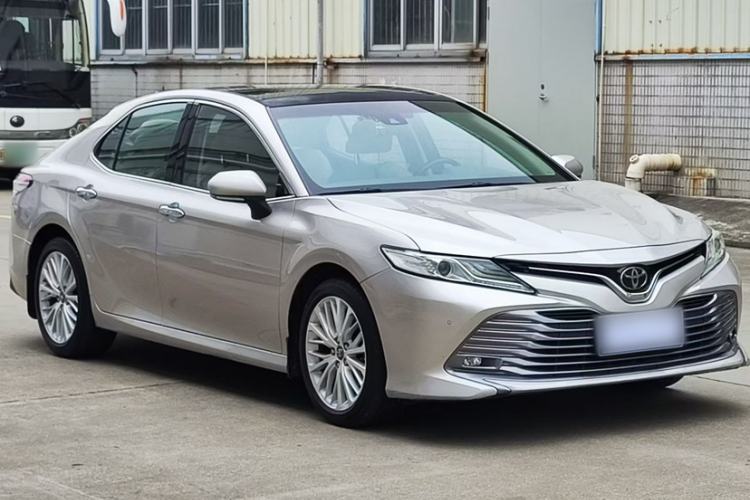 Used Toyota Camry 2019 2.5G Luxury Edition China VI Standard
