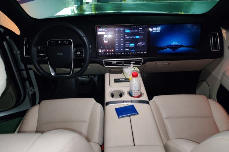 Used Li Auto L6 2024 Pro Model Center Console