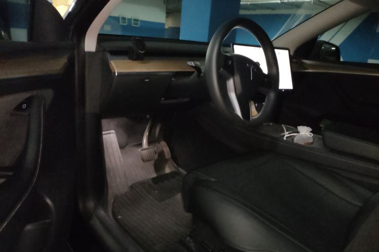 Used Tesla Model Y 2022 Revised Version Rear-Wheel Drive Driver Seat