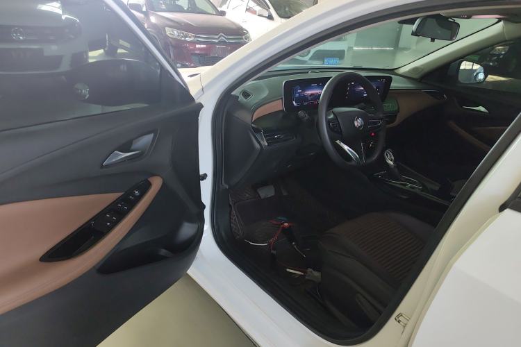 Used Buick Verano 2022 Pro 533T Enjoyment Edition Driver Seat