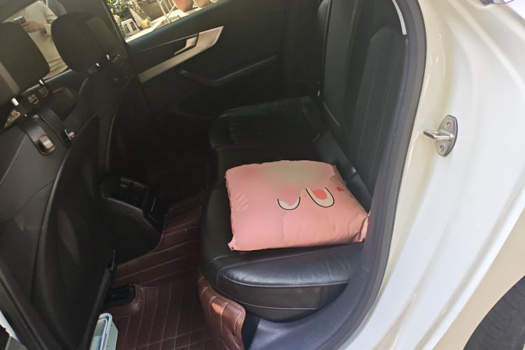 Used Audi A4L 2020 40 TFSI Fashion Dynamic Model Left Rear Seat