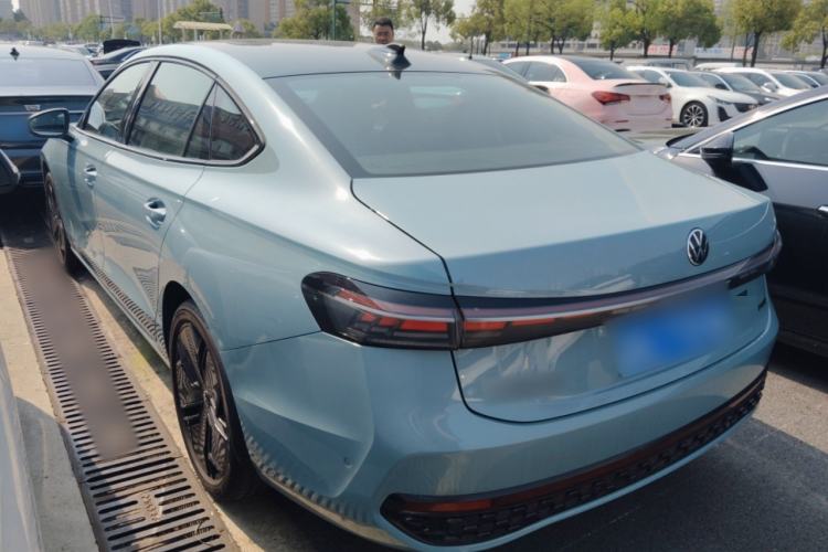 Used Volkswagen Passat 2025 Pro 380TSI Starry Dragon Luxury Edition Rear Left 45 Deg