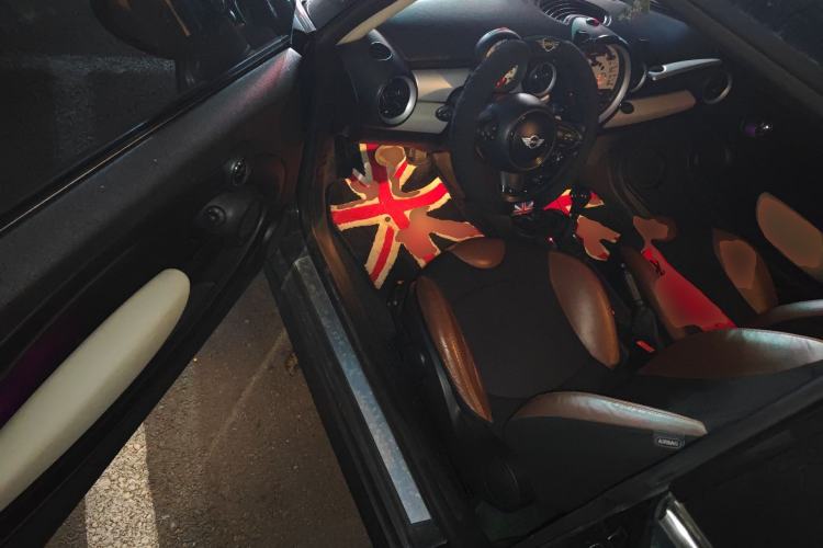 Used MINI 2012 1.6L COOPER Baker Street
