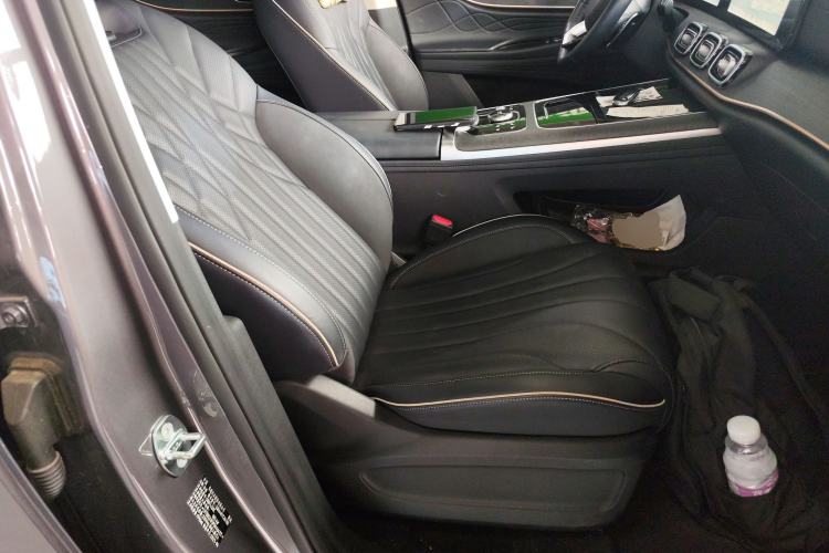 Used Chery Tiggo 9 2023 2.0T Dual-Clutch Two-Wheel Drive Leading Edition 5 Seats