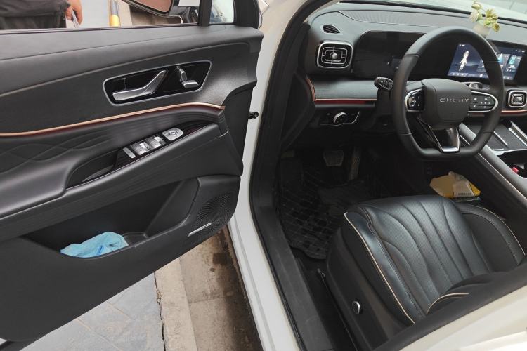 Used Chery Tiggo 9 2023 2.0T Dual-Clutch Two-Wheel Drive Luxury Edition 5 Seats
