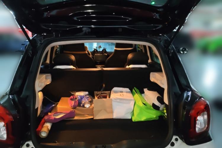 Used smart forfour 2018 0.9T 66 kW Fashion Edition
