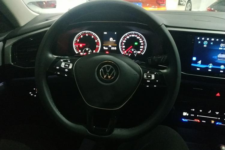 Used Volkswagen Tayron 2022 280TSI Two-Wheel Drive Luxury Smart Connectivity Version
