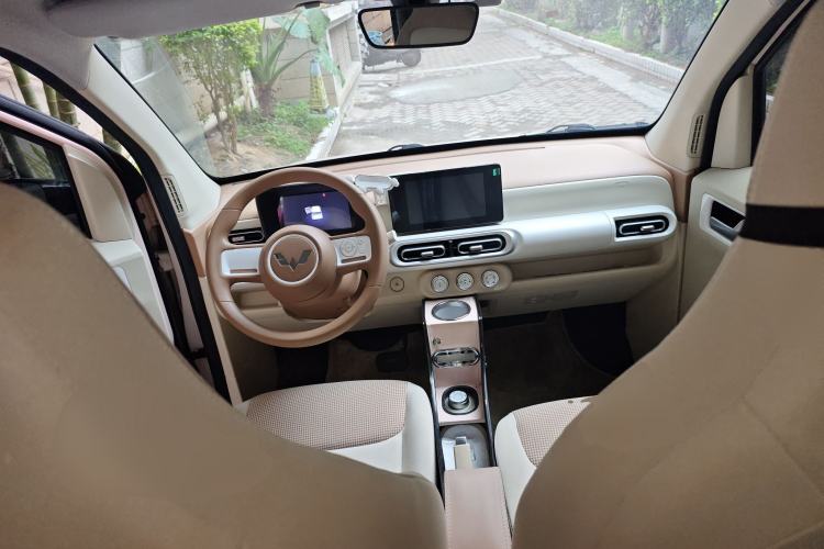 Used Wuling Hongguang MINIEV 2024 3rd Generation 215km Advanced Version