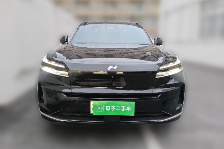 Used ONVO Luxeed L90 2025 Model—Max Six-Seater Version
