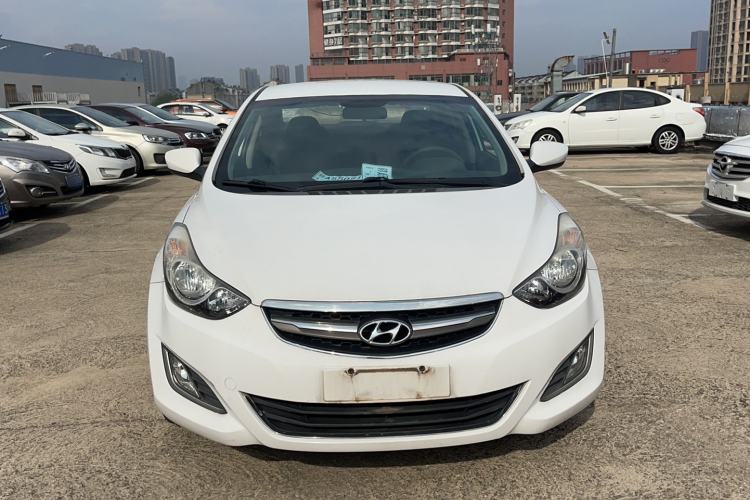 Used Hyundai Elantra (5th Generation / Langdong) 2012 1.6L Automatic Fashion Edition Front
