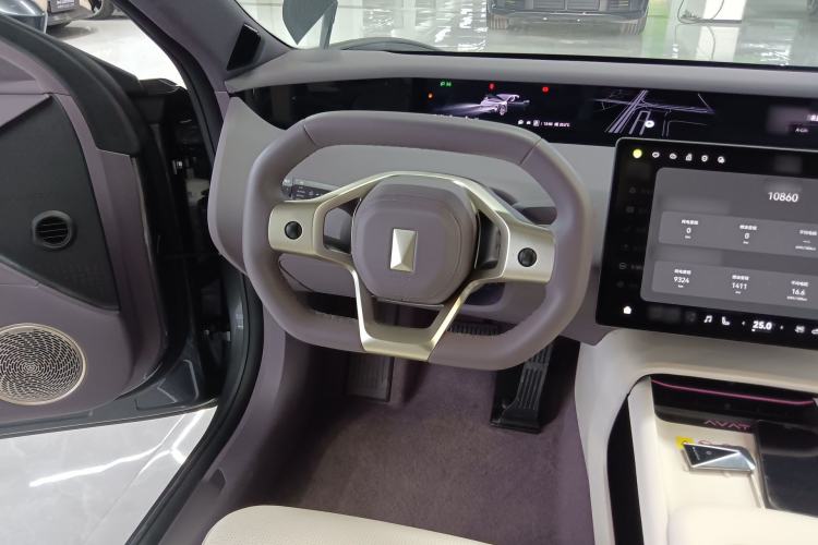 Used Avatr 06 2025 Pro Range-Extended Edition Steering Wheel