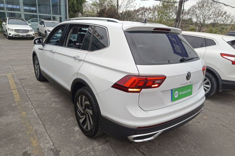 Used Volkswagen Tiguan L 2023 300TSI Automatic Two-Wheel Drive Smart Edition