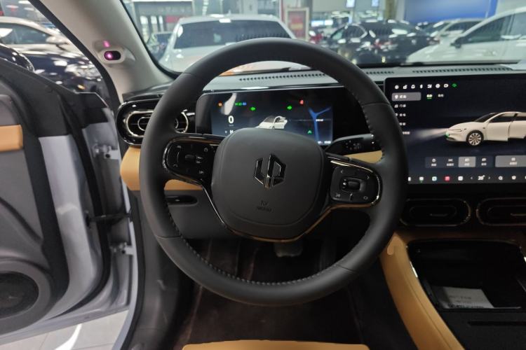 Used Leapmotor C01 2024 Pure Electric 525 Luxury Edition Steering Wheel