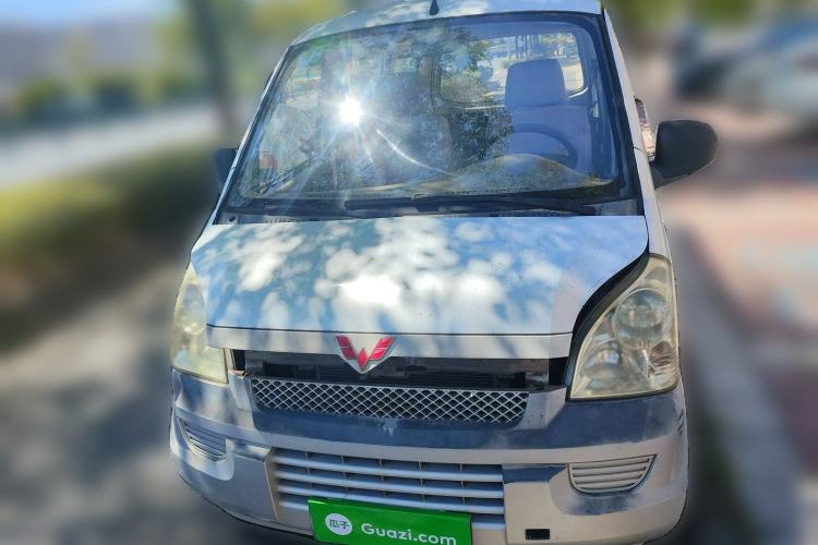 Used Wuling Rongguang 2011 1.2L Base Version
