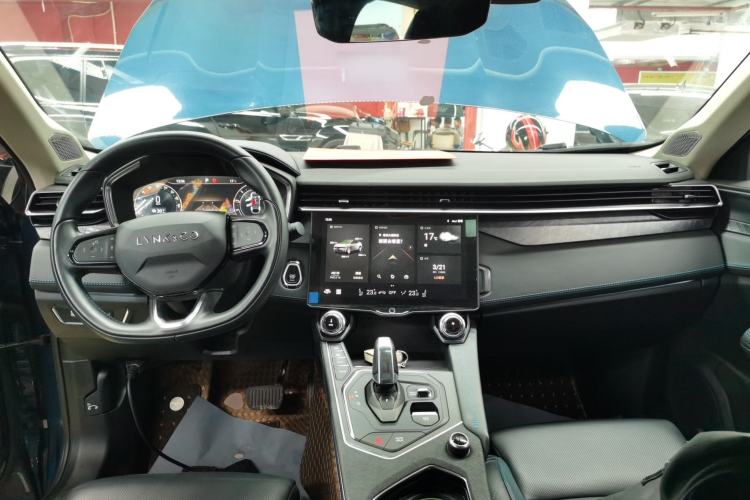 Used Lynk & Co 05 2020 2.0TD Two-Wheel Drive Shine Halo