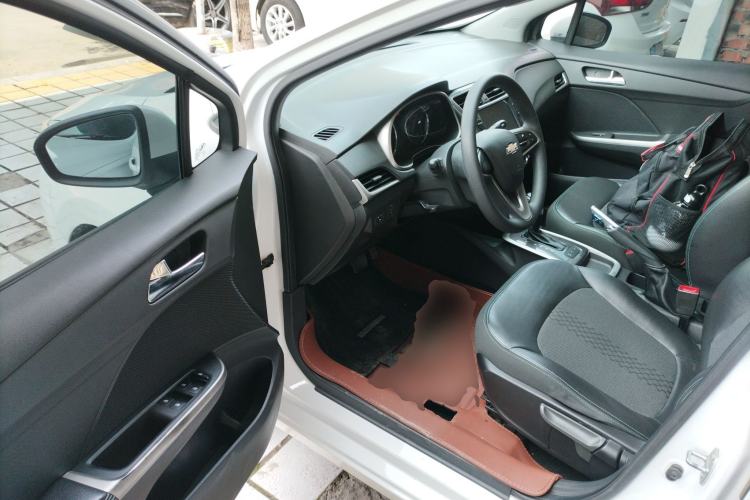 Used Chevrolet Lova RV 2016 1.5L Automatic Smart Drive Edition Driver Seat