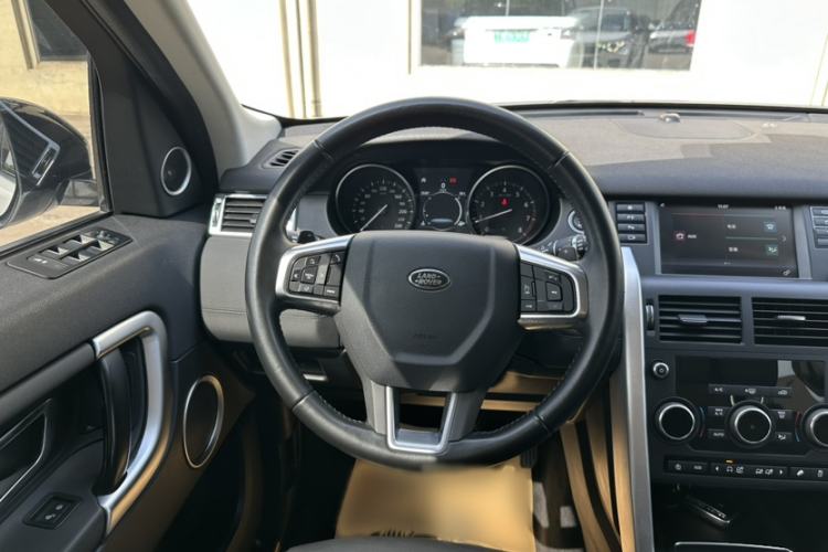 Used Land Rover Discovery Sport 2019 240 PS PURE Edition China V Standard