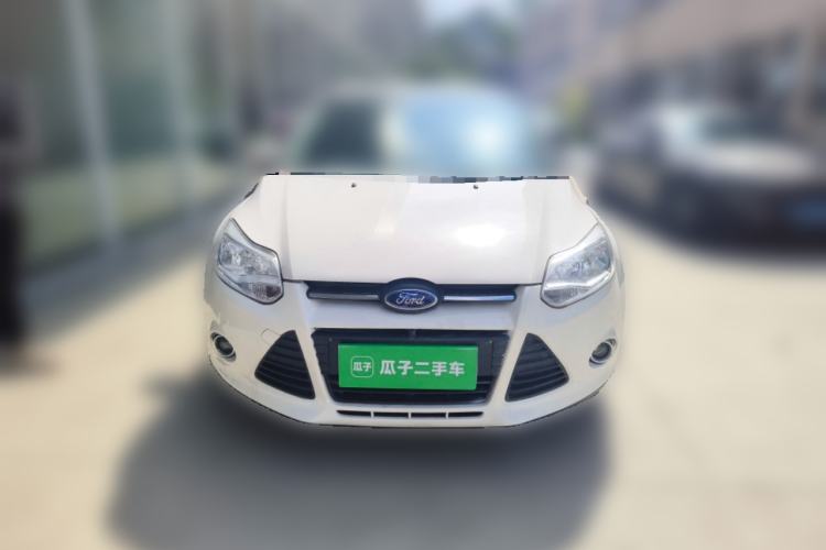 Used Ford Focus 2012 Sedan 1.6L Automatic Fashion Edition