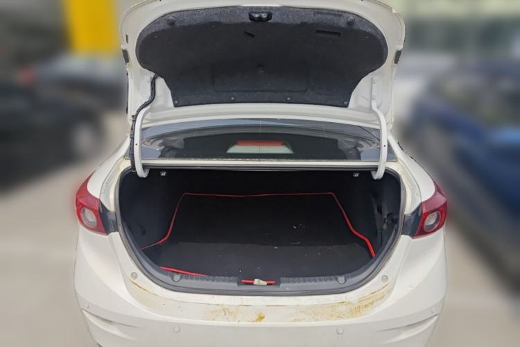 Used Mazda 3 Axela 2016 Sedan 1.5L Automatic Comfort Model Trunk