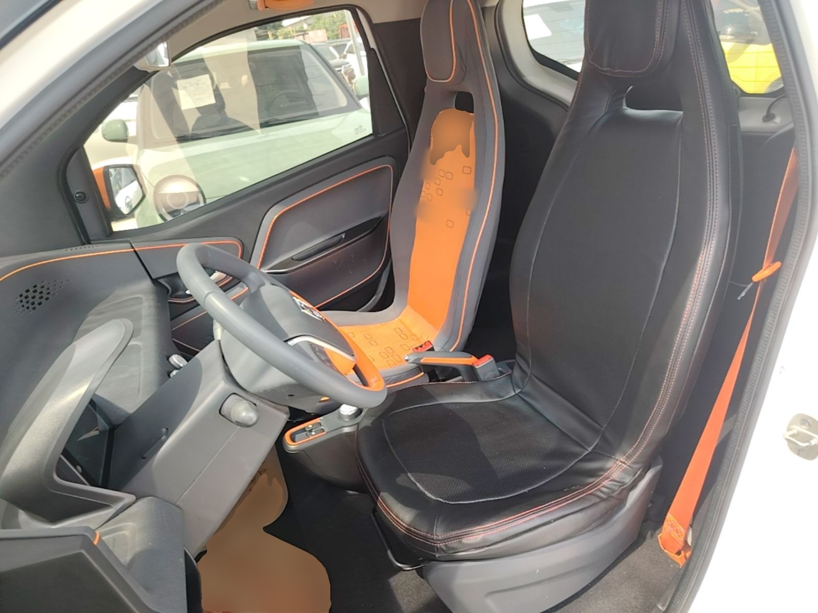 Interior delantero