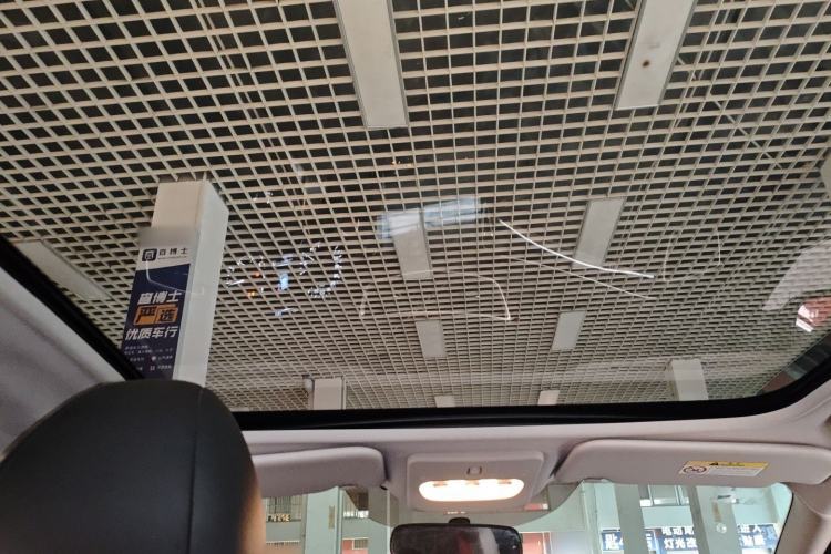 Used Nissan Qashqai 2016 2.0L CVT Luxury Edition Headliner