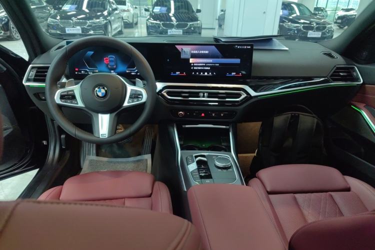 Used BMW 3 Series 2024 325i M Sport Night Edition Package Center Console